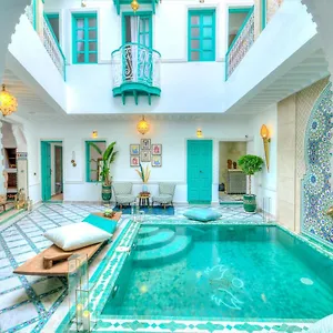 riad-paradis-blanc.marrakeshhotelsmorocco.com/